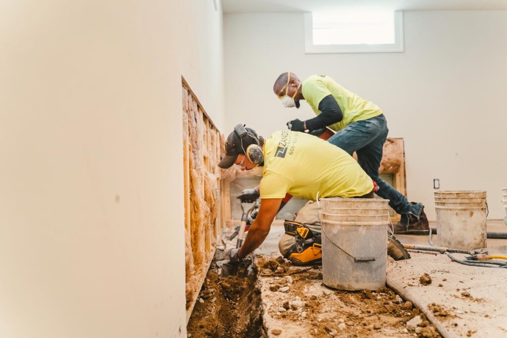 zander employees digging a trench